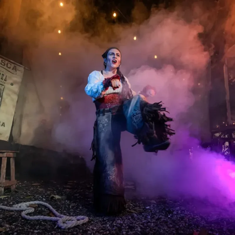 bandolera-de-las-rocallosas-festival-internacional-de-cabaret